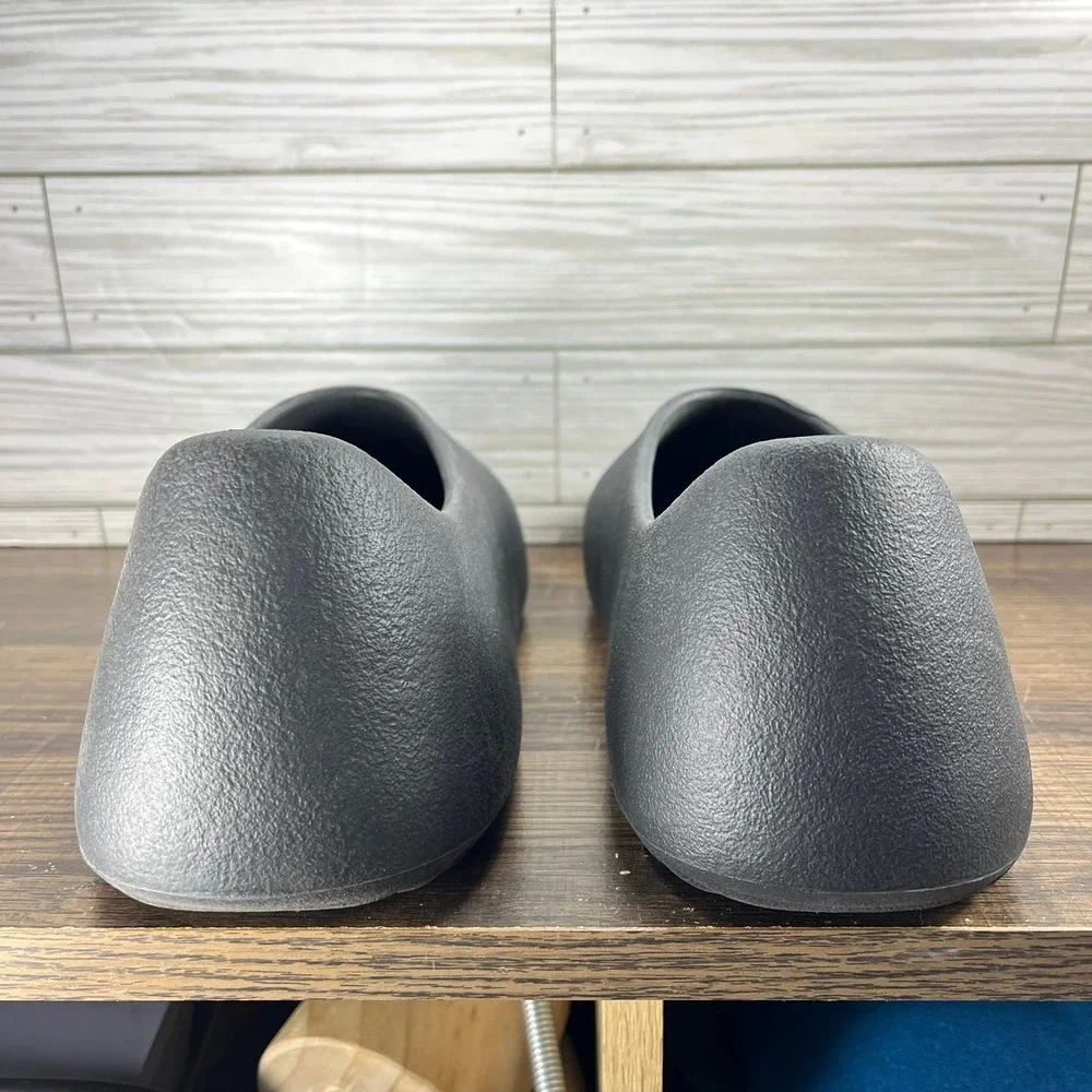 Yeezy yzy sl